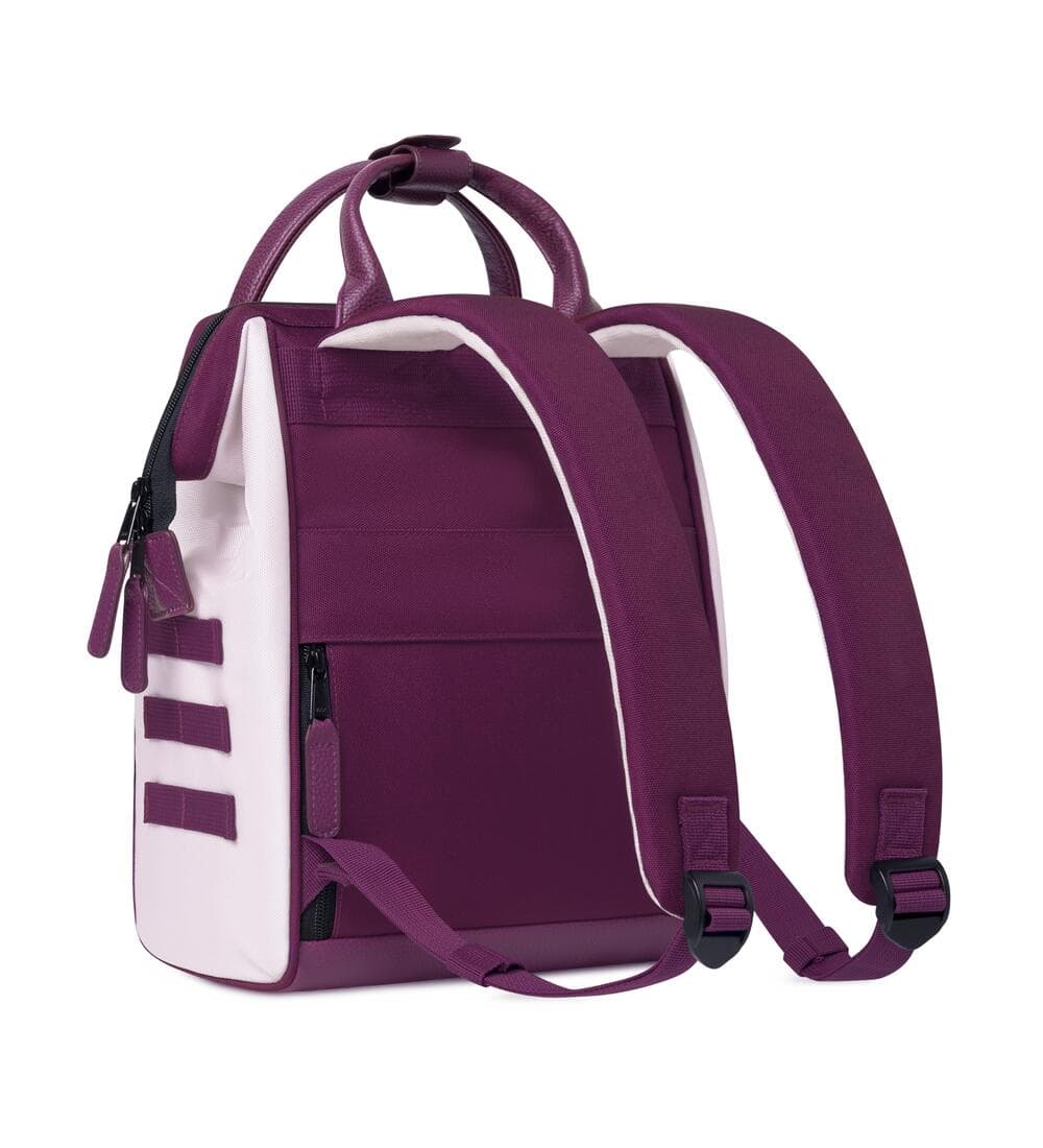 Cabaia Rucksack Adventurer Kingston Größe S in Lila