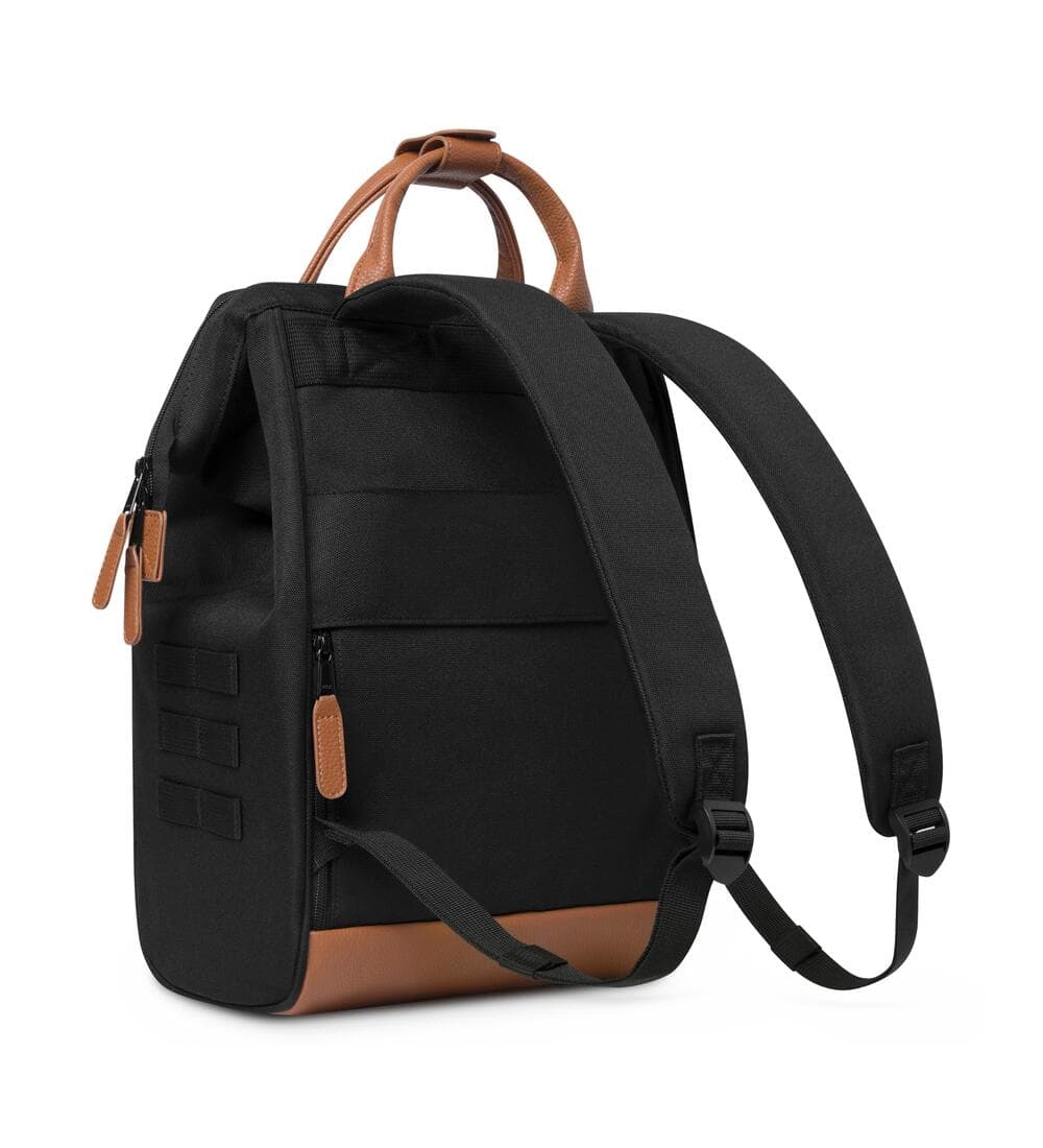 Cabaia Rucksack Adventurer Cologne Größe M in Schwarz