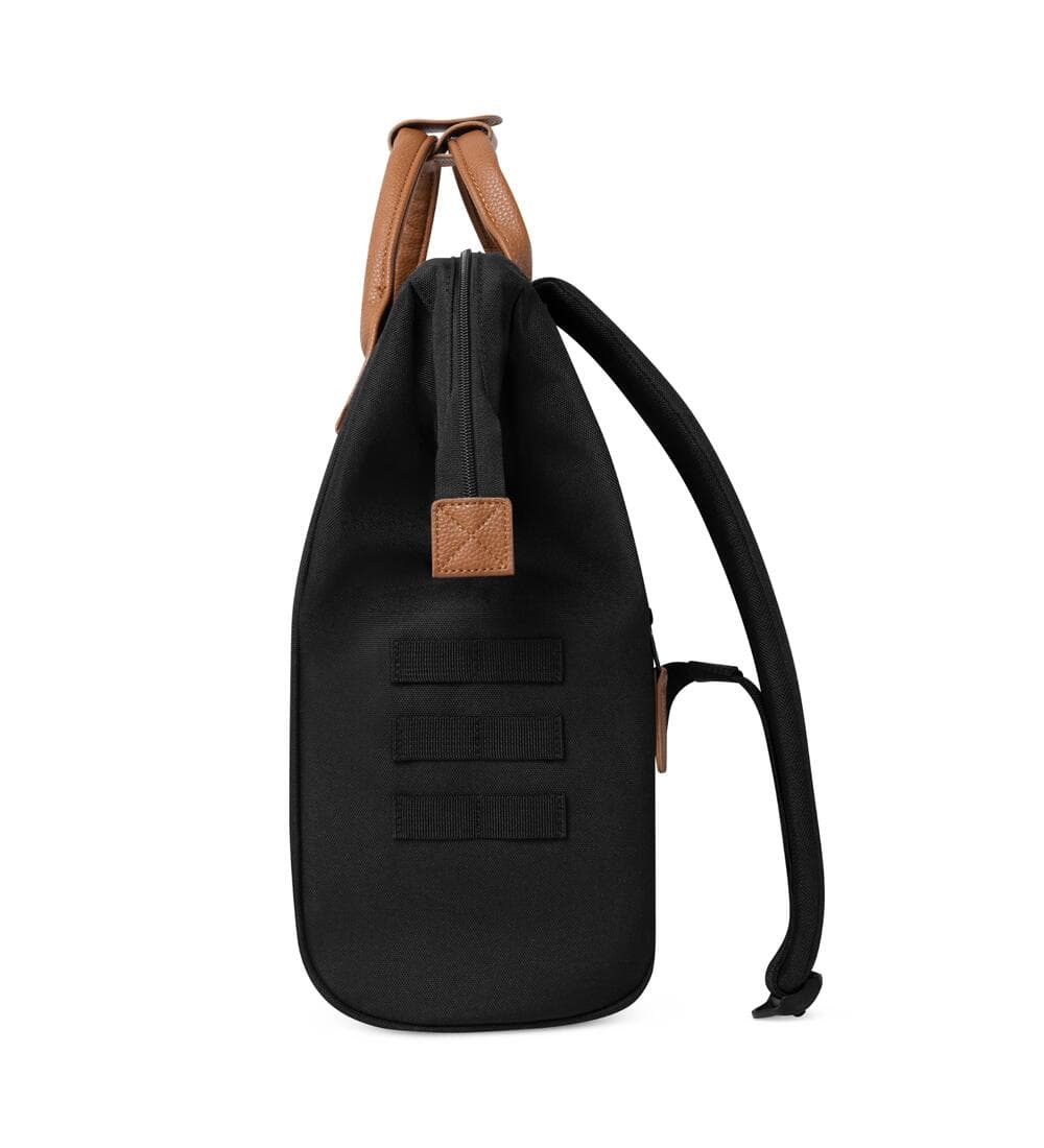 Cabaia Rucksack Adventurer Cologne Größe M in Schwarz