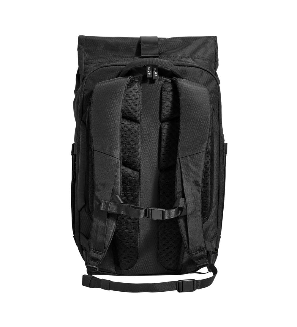 eoto Rucksack Rolly32 in Schwarz