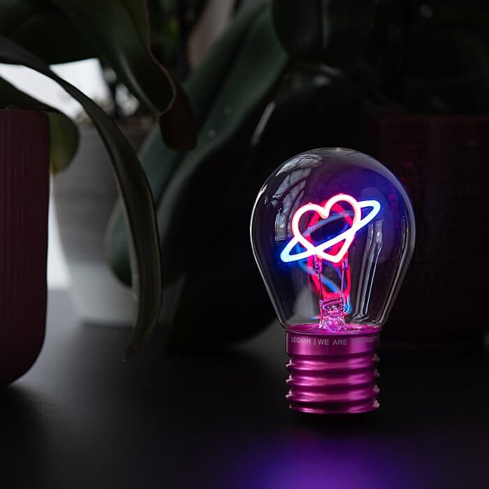Legami LED-Lampe mit Neoneffekt - All you need is Love Valentin 26